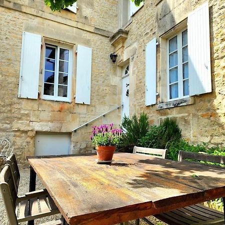 Gite Le Bonheur Hiersac Exterior photo
